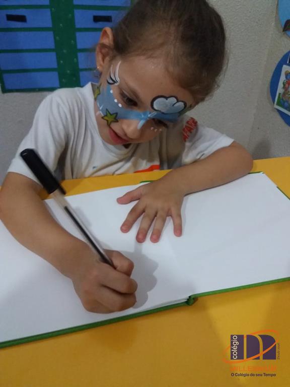 2-noite-magica-de-autografos-no-colegio-millennium-07