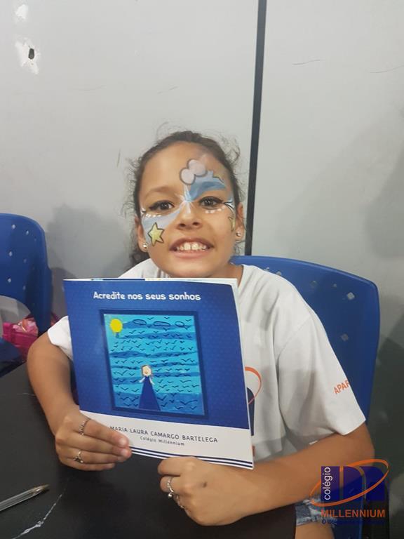 2-noite-magica-de-autografos-no-colegio-millennium-12