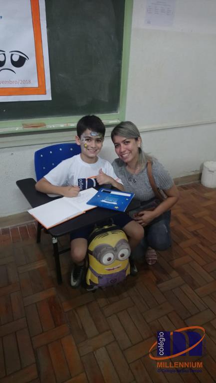 2-noite-magica-de-autografos-no-colegio-millennium-128
