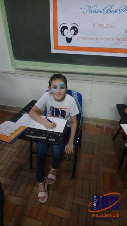 2-noite-magica-de-autografos-no-colegio-millennium-134