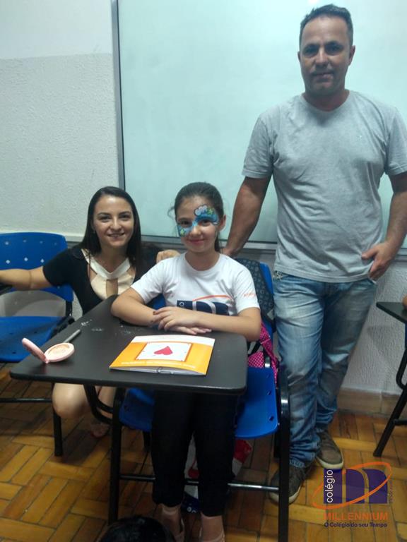 2-noite-magica-de-autografos-no-colegio-millennium-162