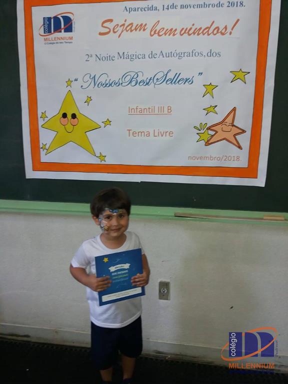 2-noite-magica-de-autografos-no-colegio-millennium-19