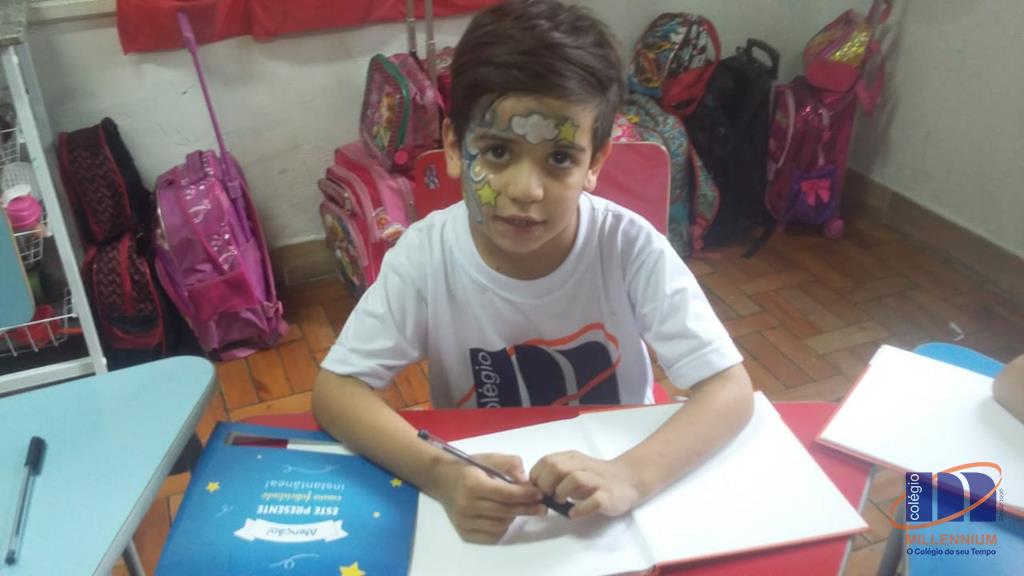 2-noite-magica-de-autografos-no-colegio-millennium-191