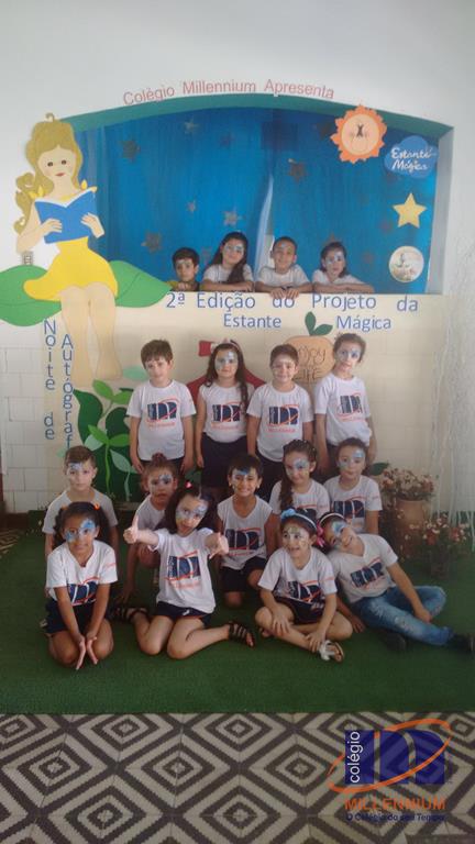 2-noite-magica-de-autografos-no-colegio-millennium-201