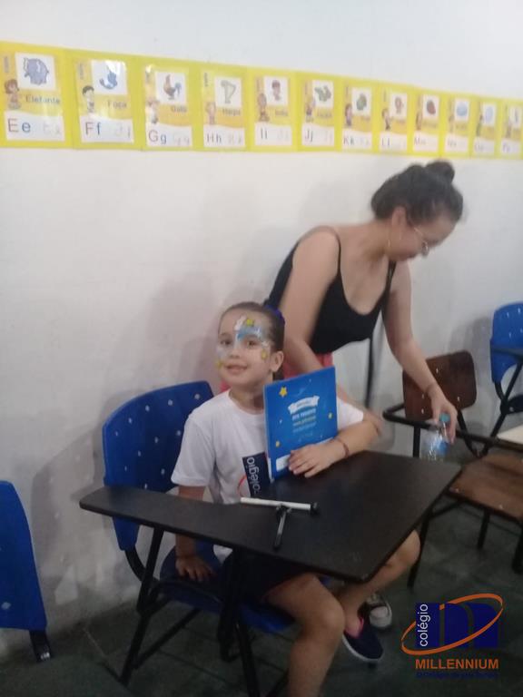 2-noite-magica-de-autografos-no-colegio-millennium-222