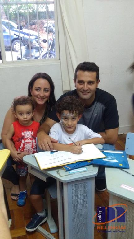 2-noite-magica-de-autografos-no-colegio-millennium-232