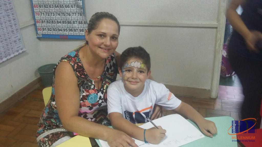 2-noite-magica-de-autografos-no-colegio-millennium-233
