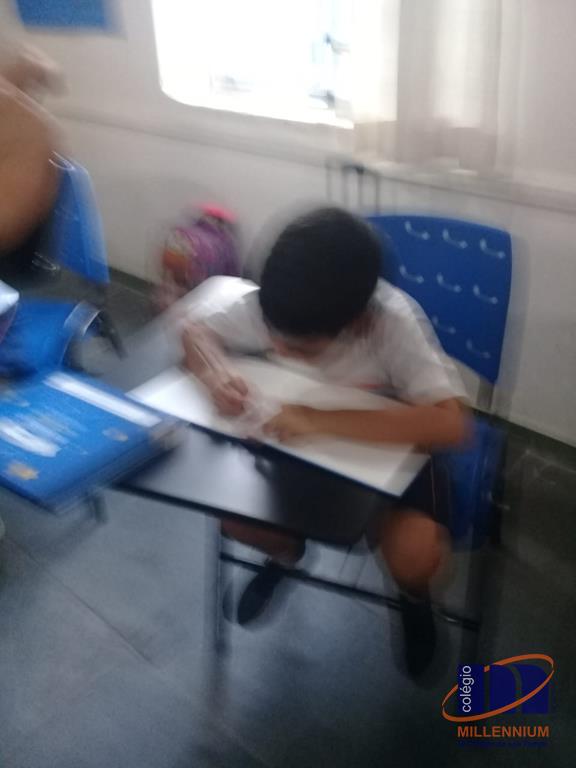 2-noite-magica-de-autografos-no-colegio-millennium-254