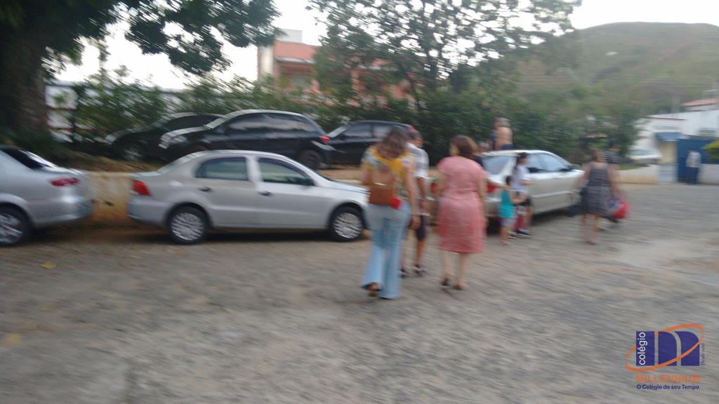 2-noite-magica-de-autografos-no-colegio-millennium-306