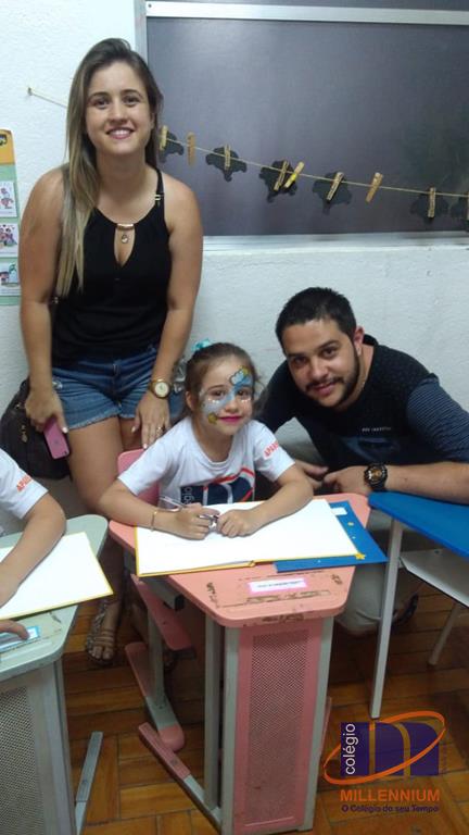 2-noite-magica-de-autografos-no-colegio-millennium-328