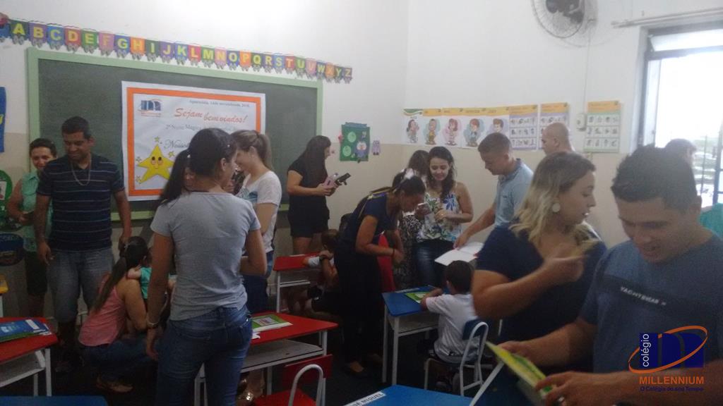 2-noite-magica-de-autografos-no-colegio-millennium-357