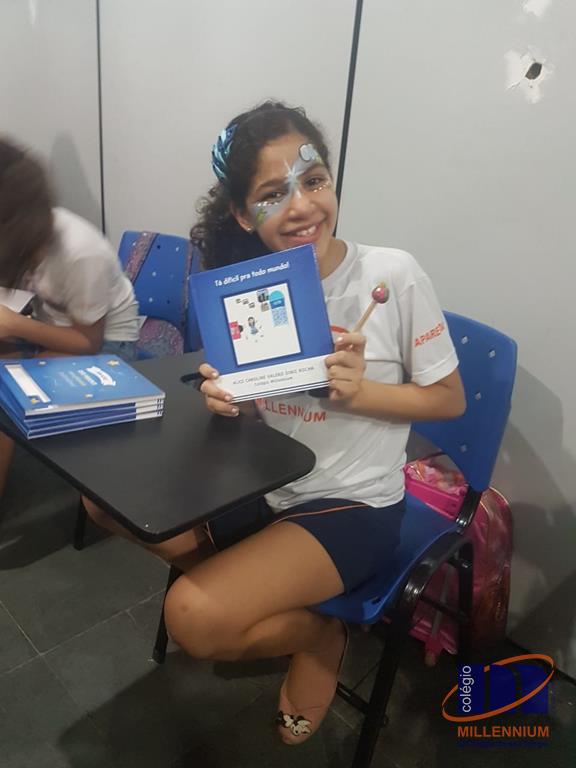 2-noite-magica-de-autografos-no-colegio-millennium-37