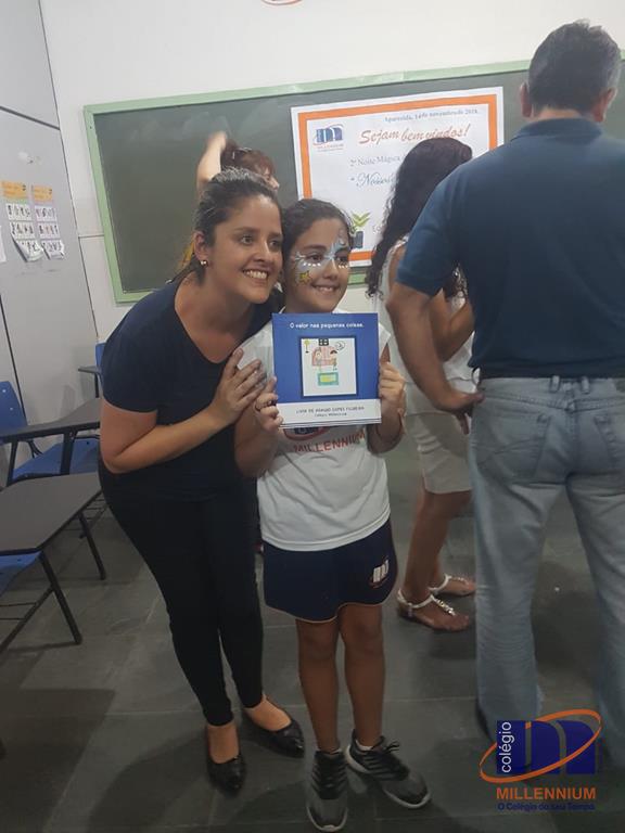 2-noite-magica-de-autografos-no-colegio-millennium-382
