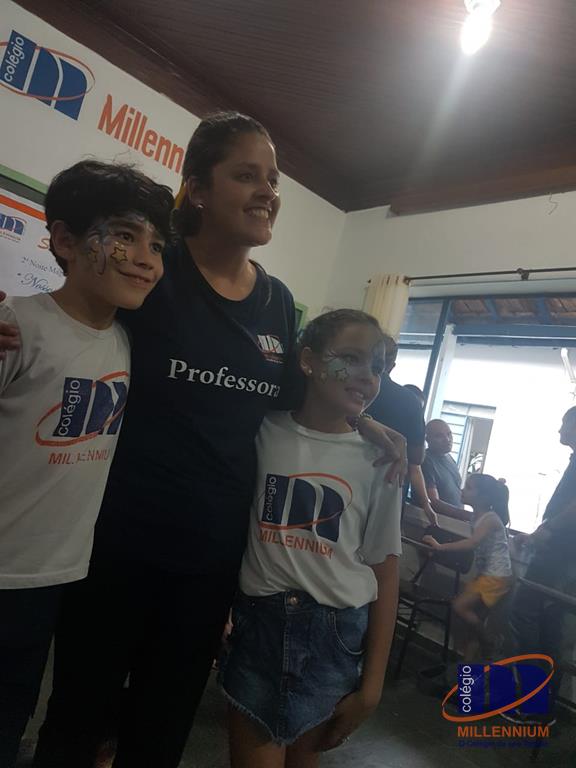 2-noite-magica-de-autografos-no-colegio-millennium-386