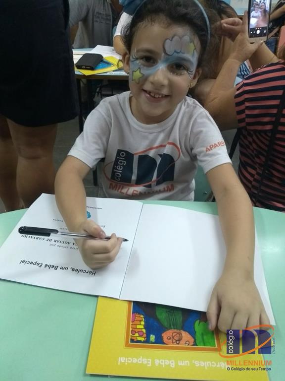 2-noite-magica-de-autografos-no-colegio-millennium-402