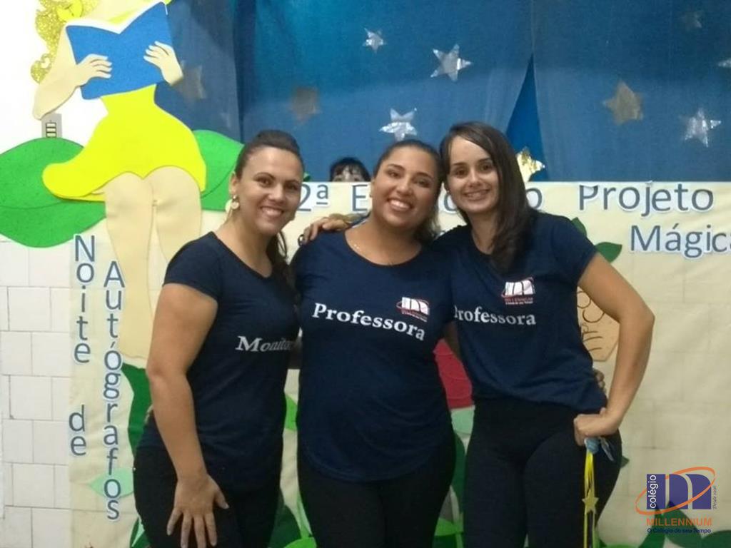 2-noite-magica-de-autografos-no-colegio-millennium-43