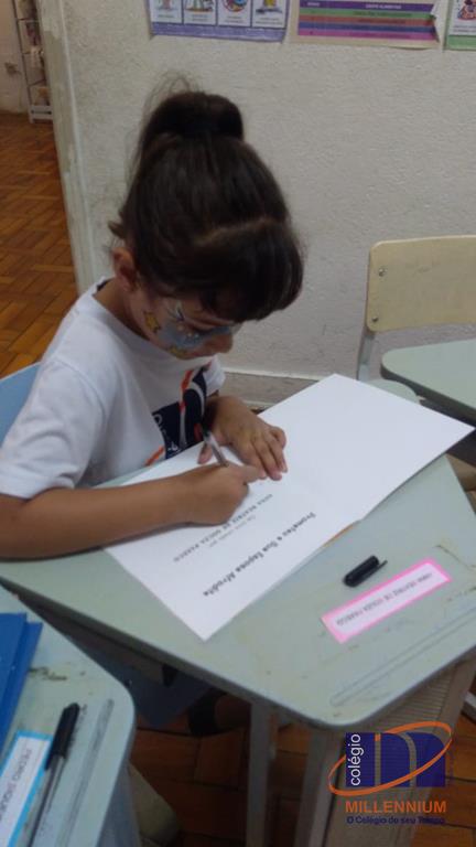 2-noite-magica-de-autografos-no-colegio-millennium-52