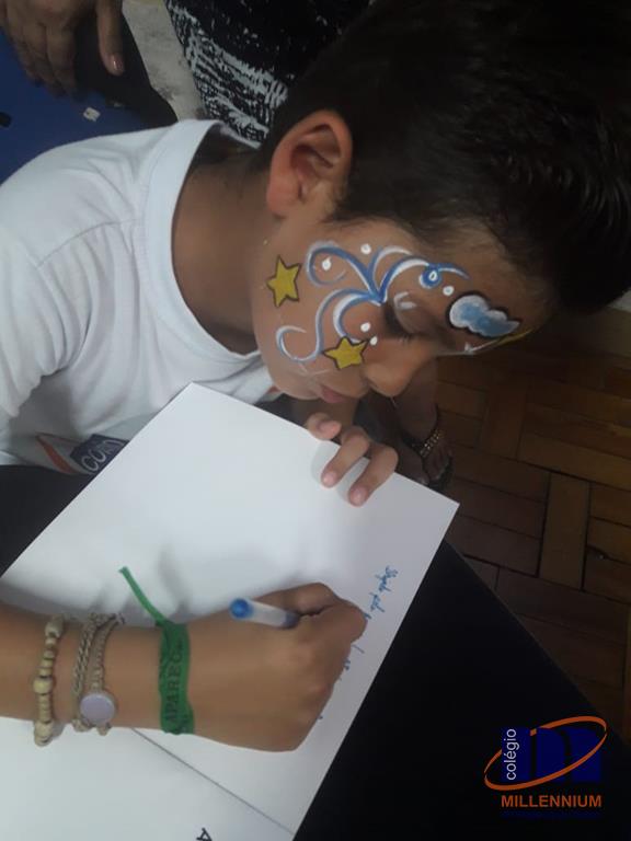 2-noite-magica-de-autografos-no-colegio-millennium-67