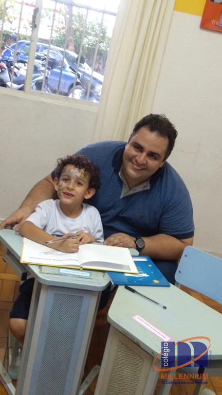 2-noite-magica-de-autografos-no-colegio-millennium-76